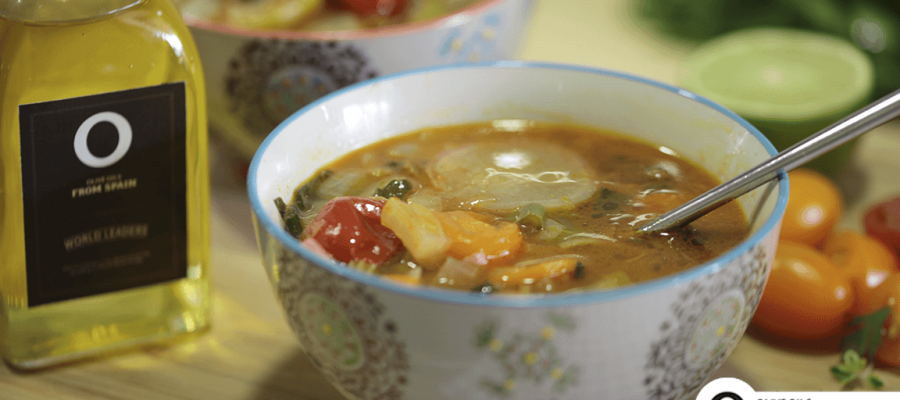 Bowl food: a cleansing soup