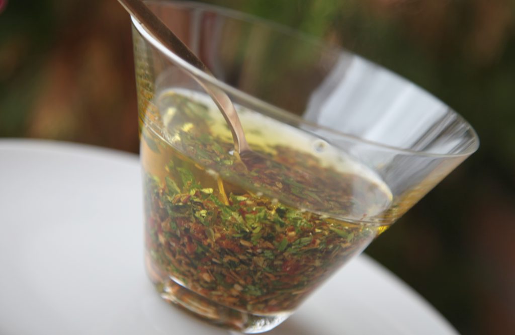 Chimichurri sauce recipe. Ready in 5 minutes – Olive Oils from Spain