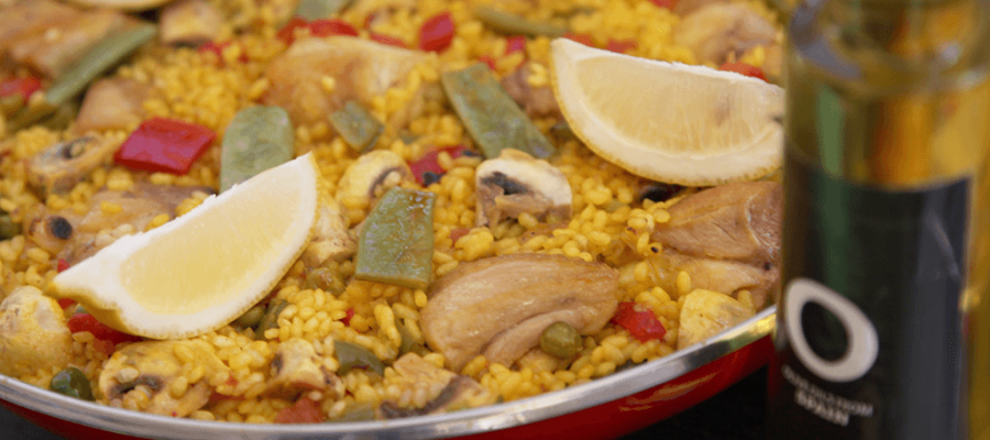 Everything you ever wanted to know about paella