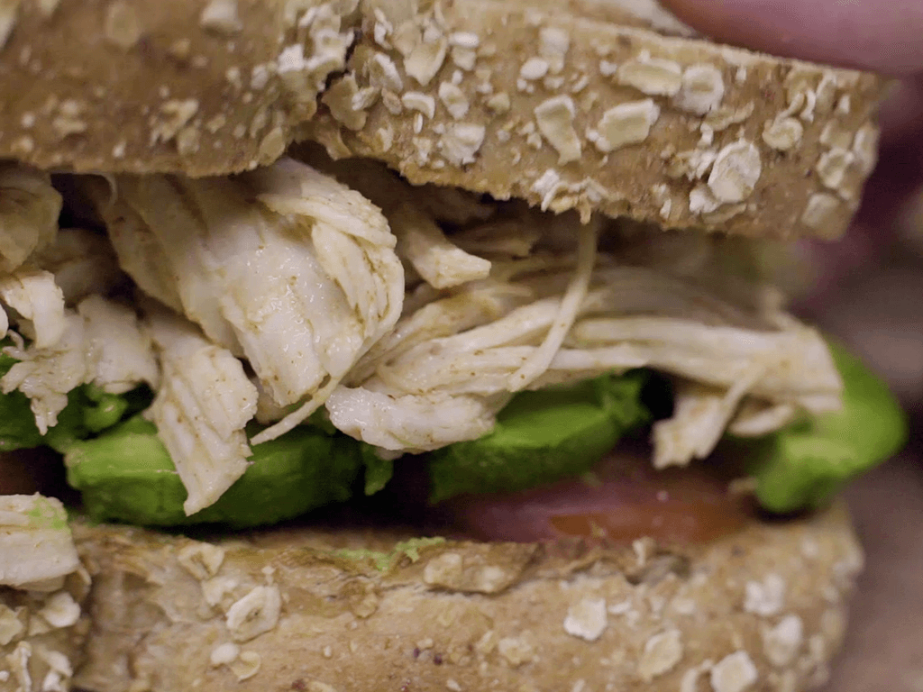 Shredded chicken, paprika and avocado sandwich - Olive Oils from Spain