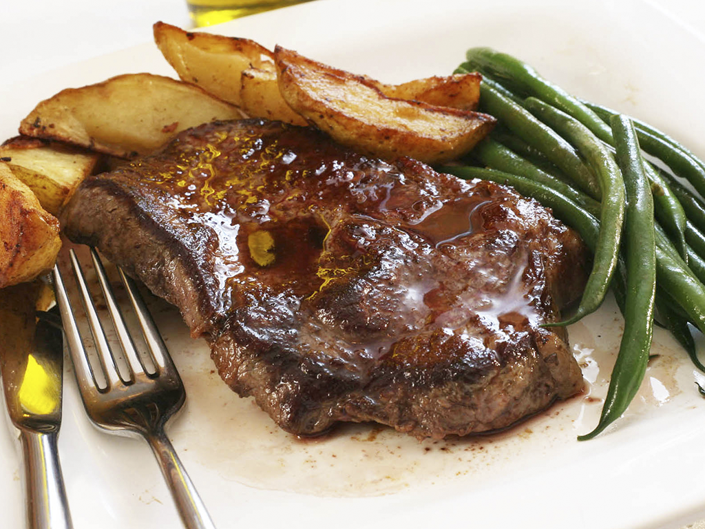 Steak and wedges - Olive Oils from Spain