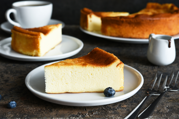 Lemon olive oil cake - Olive Oils from Spain