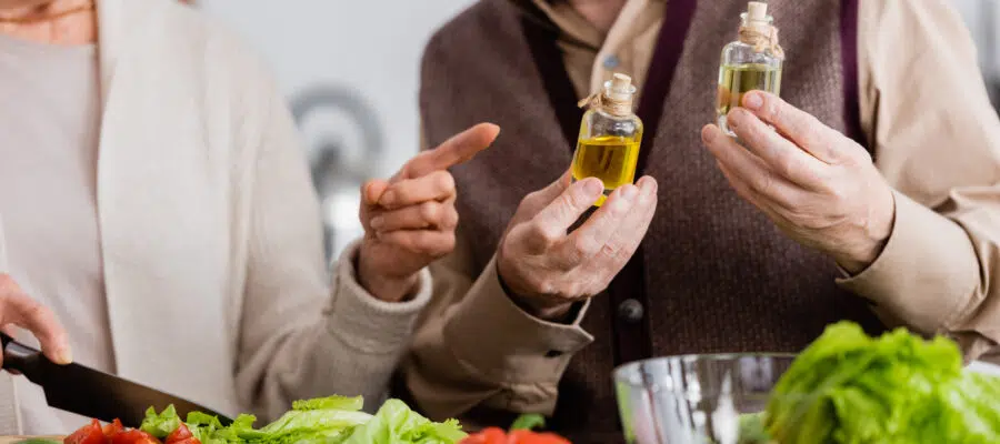 Medicinal Benefits of Olive Oil Explained by Science