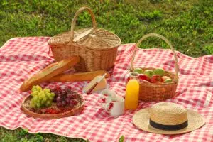 picnic basket with different food ideas